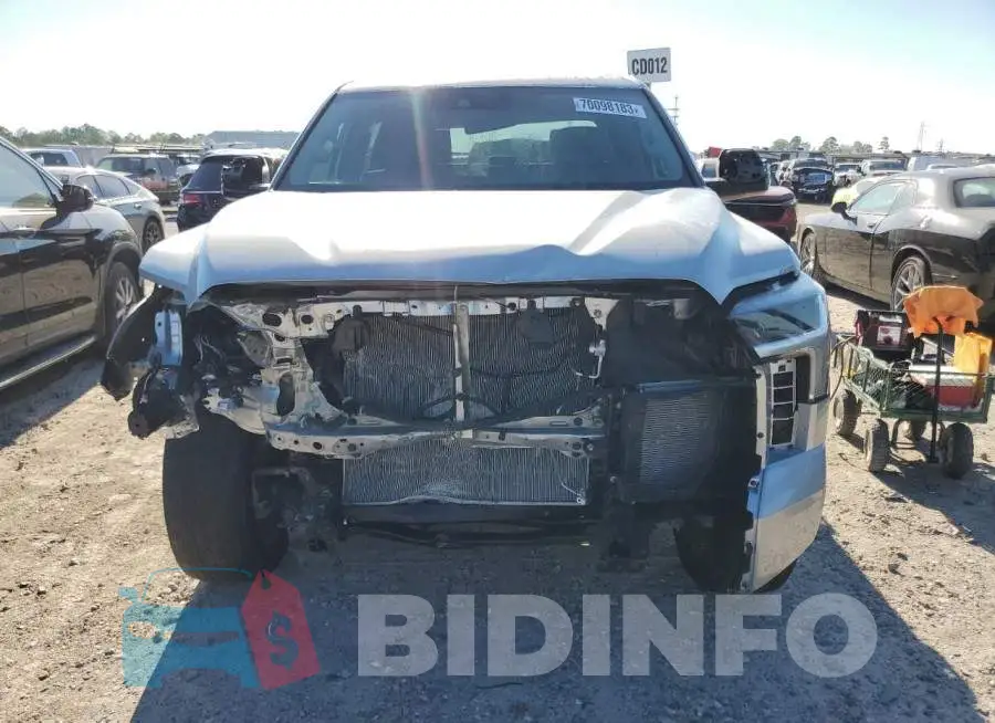 5TFLA5DB9PX103437 Photo# 5