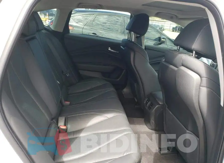 19UUB6F40MA003152 Photo# 10