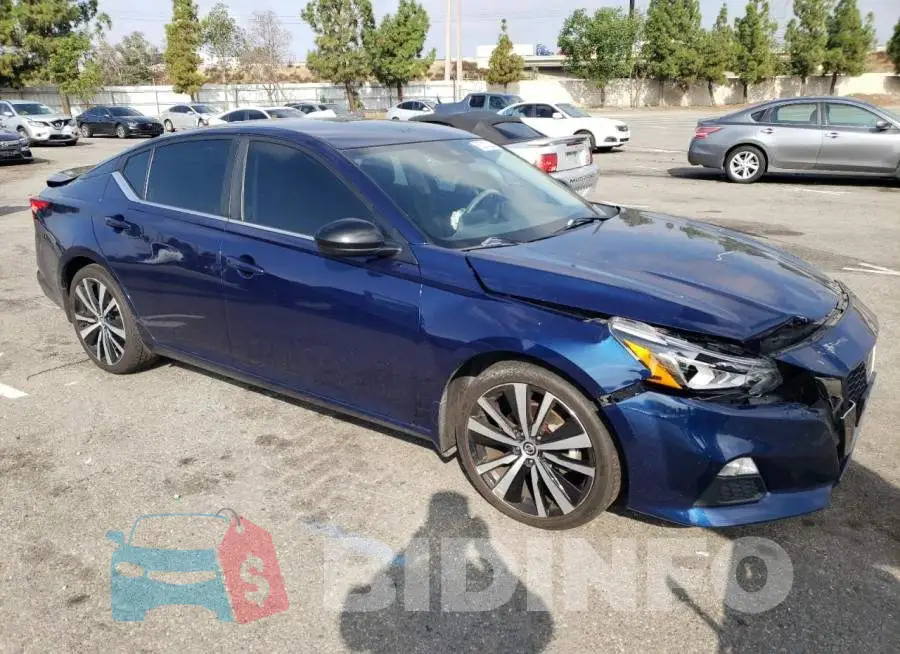 1N4BL4CV9LC152107 Photo# 4