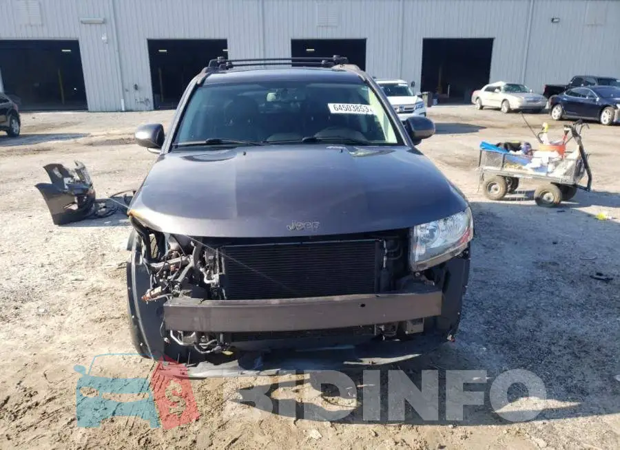 1C4NJCEA9FD179288 Photo# 5