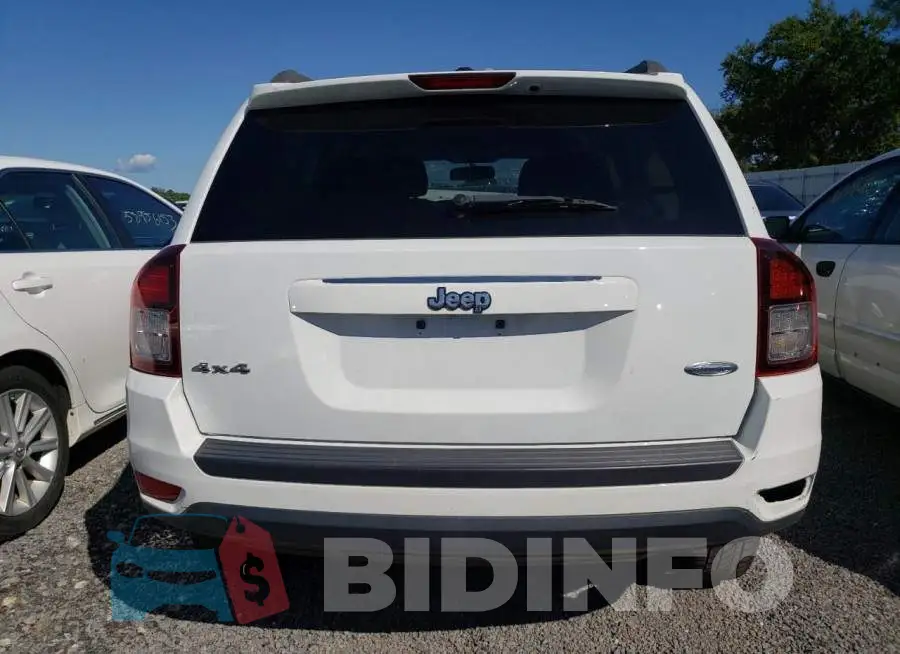 1C4NJDEB8ED816443 Photo# 6