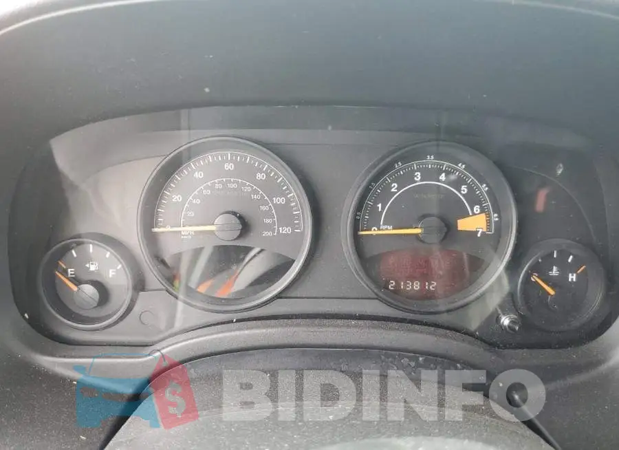 1C4NJRFB8ED855383 Photo# 9