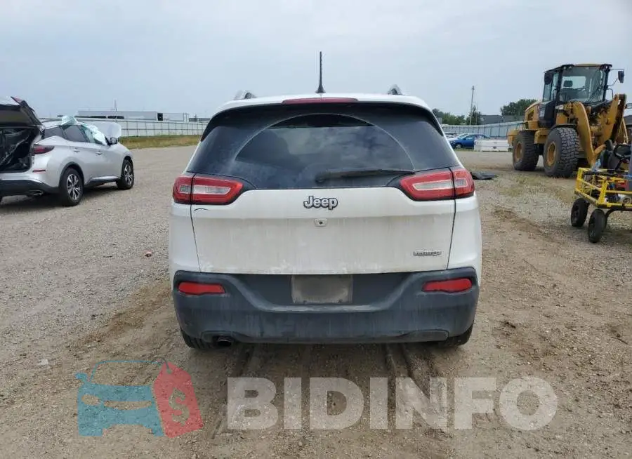 1C4PJLCB1FW539761 Photo# 6