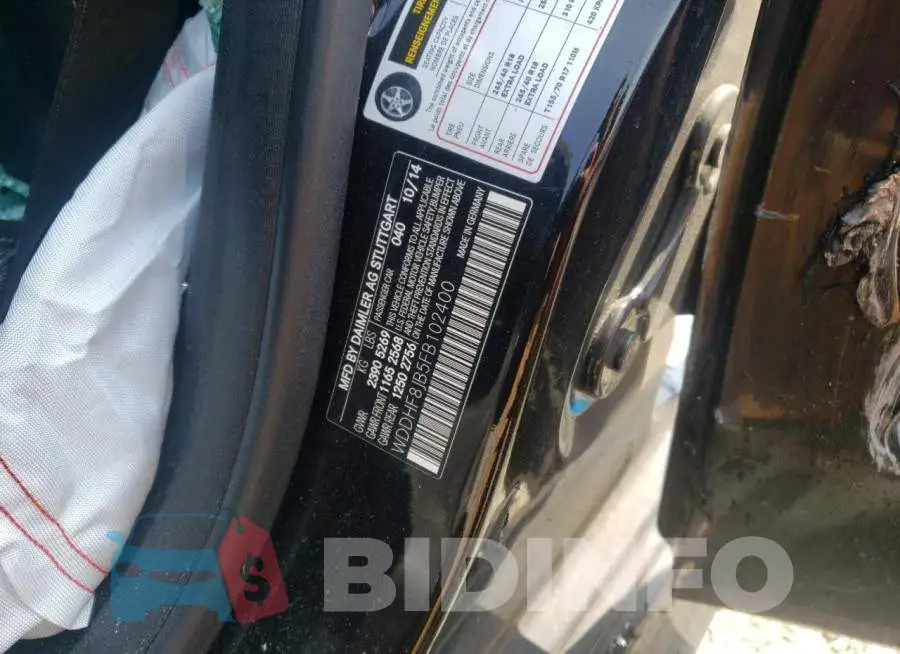 WDDHF8JB5FB102400 Photo# 12