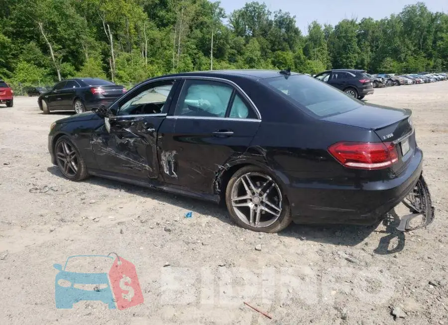 WDDHF8JB5FB102400 Photo# 2