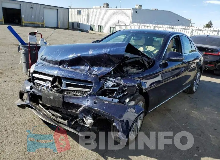 WDDWF4JB9JR413277 Photo# 1