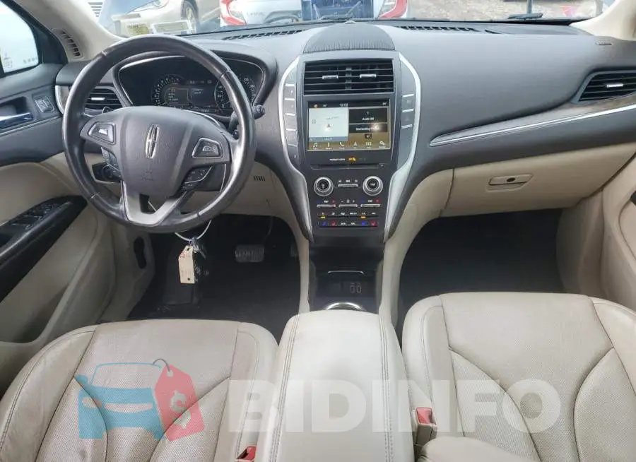 5LMCJ3D9XHUL32240 Photo# 8