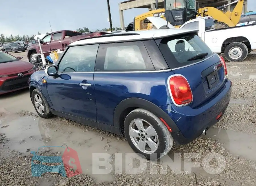 WMWXP5C52J2G61517 Photo# 2