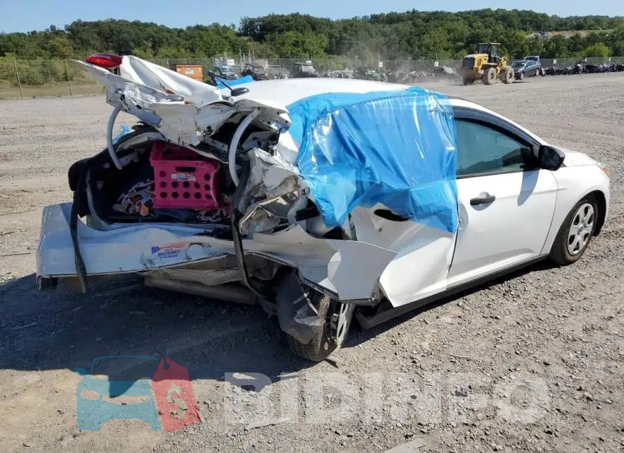 1FADP3E28GL386044 Photo# 3