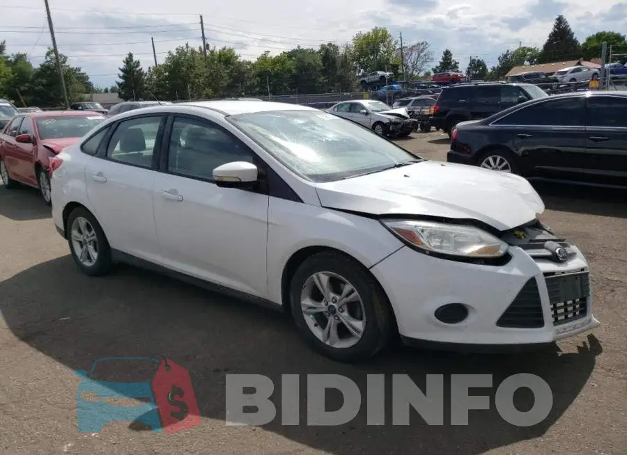 1FADP3F26EL390783 Photo# 4