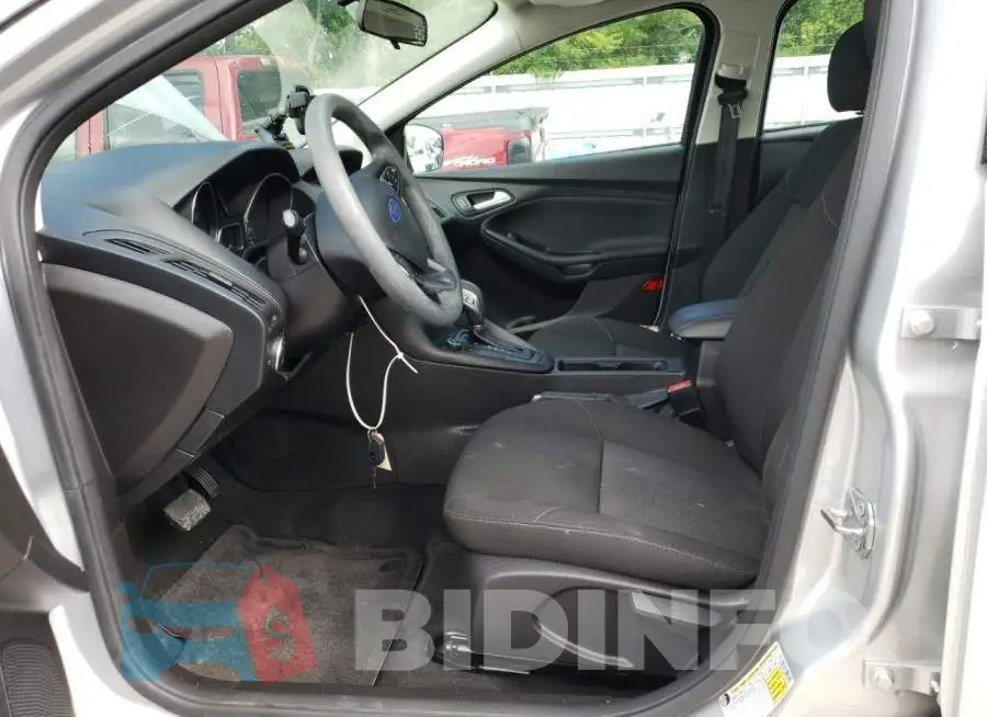 1FADP3F2XHL245475 Photo# 7
