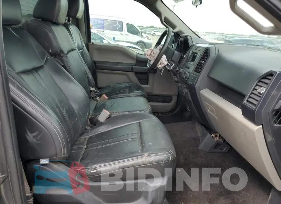 1FTMF1E55JKC90851 Photo# 10