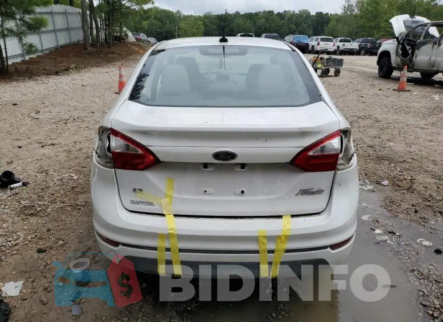 3FADP4BJ2FM160435 Photo# 6