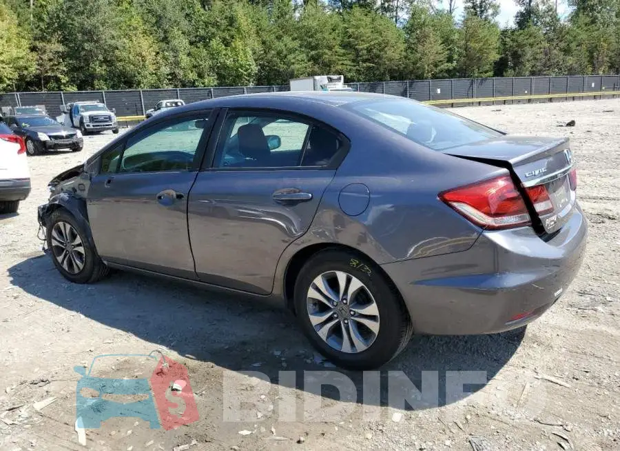 19XFB2F5XEE045027 Photo# 2