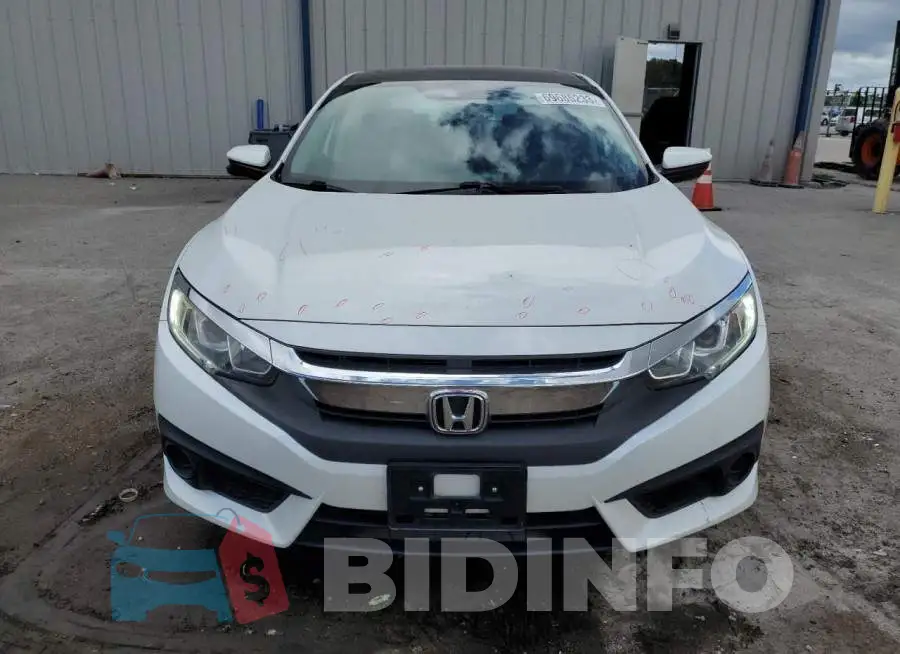 19XFC2F80GE073381 Photo# 5