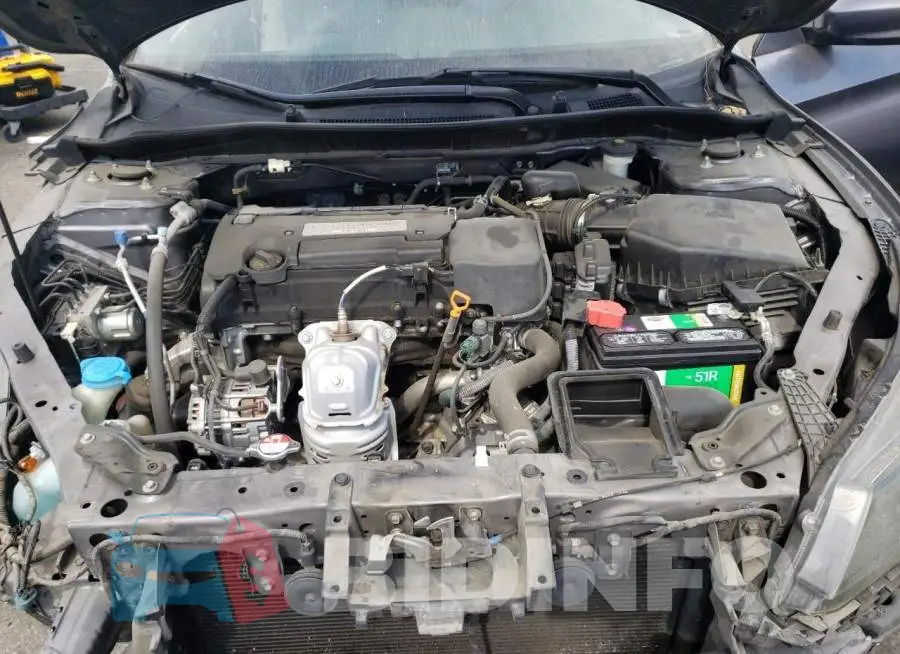 1HGCR2F31FA176804 Photo# 11