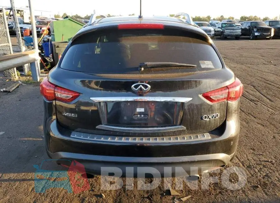 JN8CS1MWXHM414231 Photo# 6