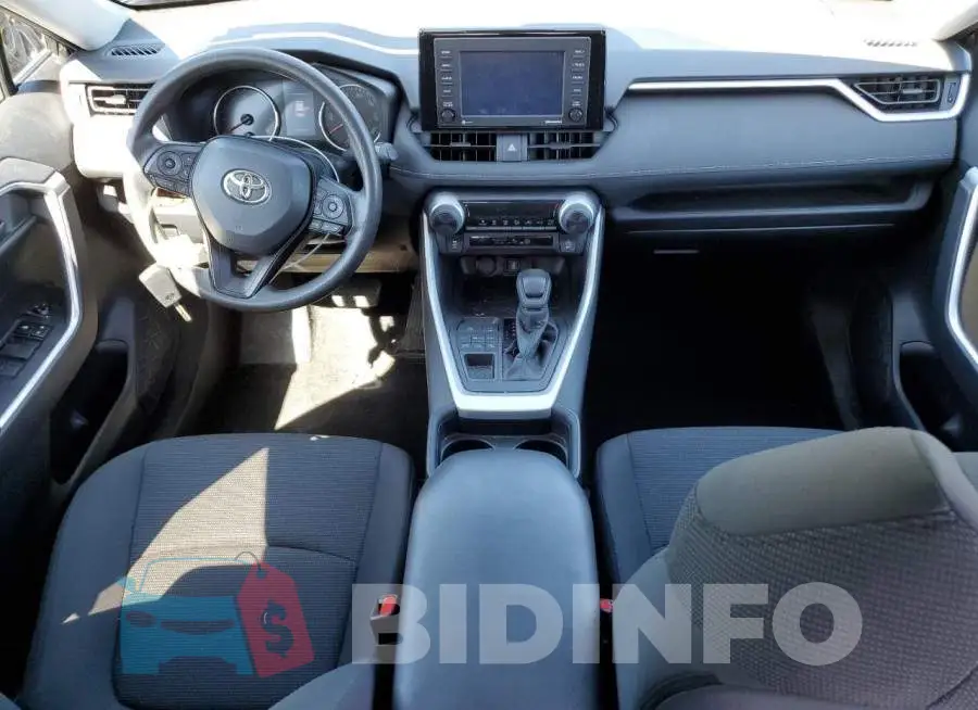 2T3G1RFV8MC180883 Photo# 8