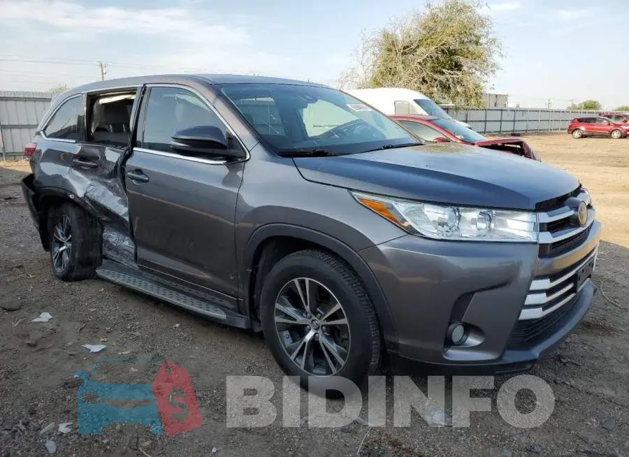 5TDZZRFH7JS285342 Photo# 4