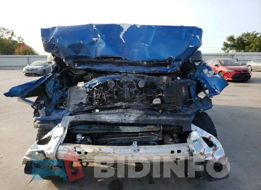 5TFEW5F1XHX220847 Photo# 5