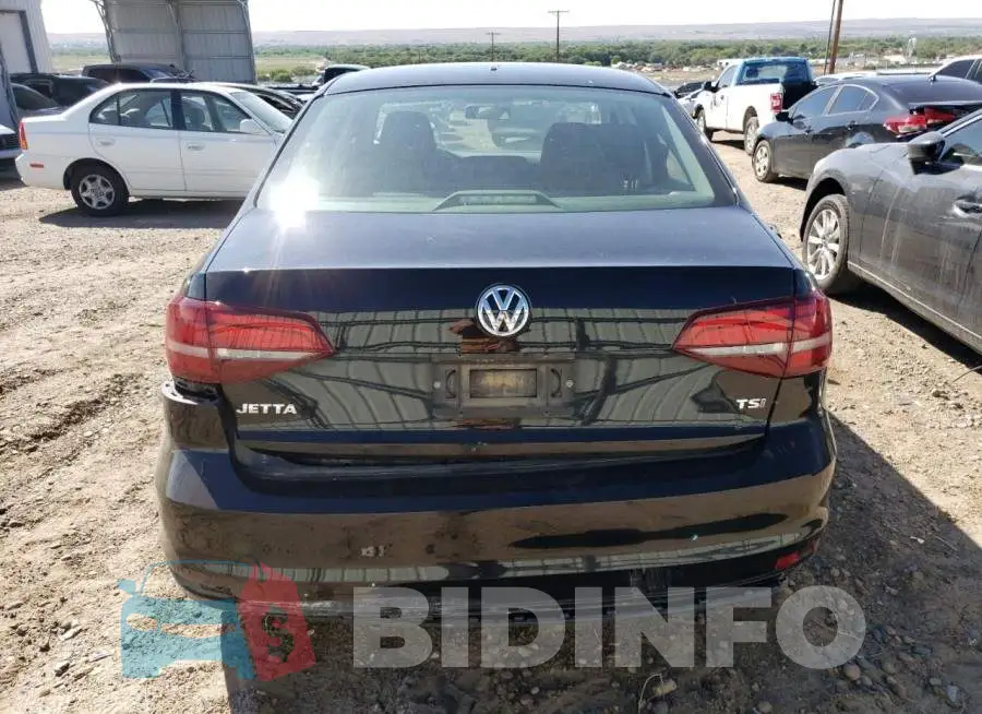 3VW2B7AJ2JM260690 Photo# 6