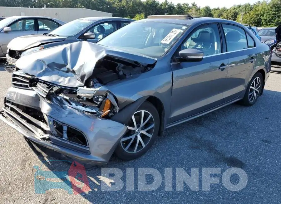 3VWB67AJ2HM204845 Photo# 1
