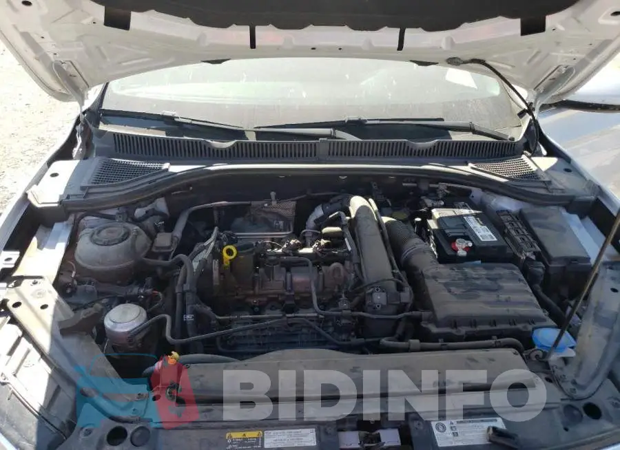 3VWCB7BU4KM131915 Photo# 11