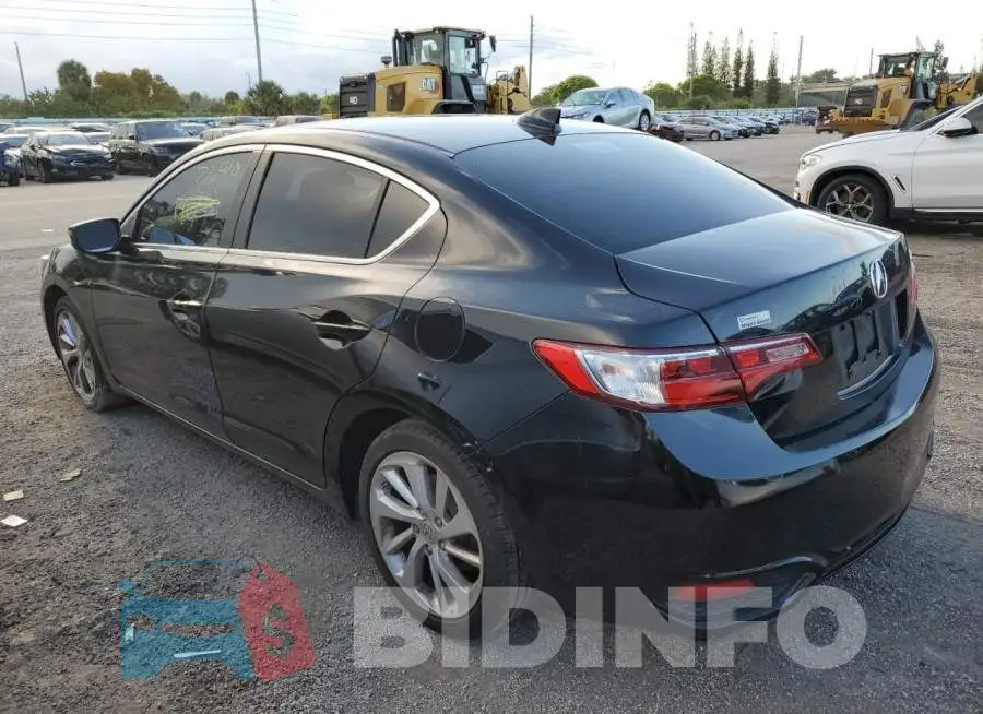 19UDE2F70JA004632 Photo# 2