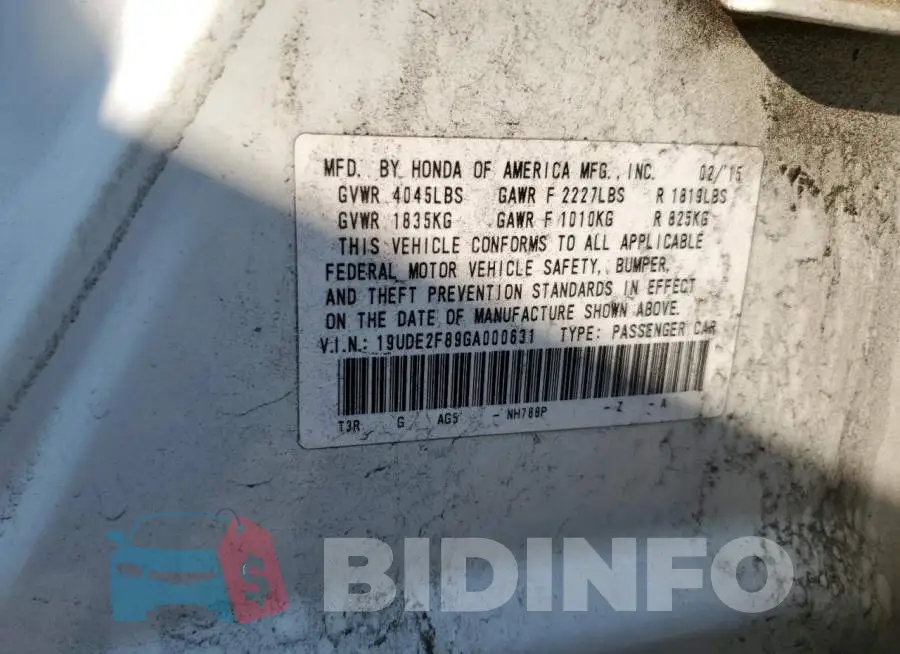 19UDE2F89GA000631 Photo# 12