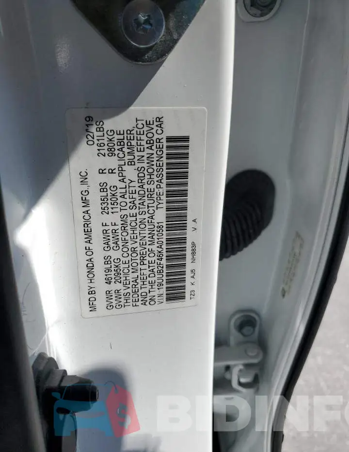 19UUB2F46KA010581 Photo# 12