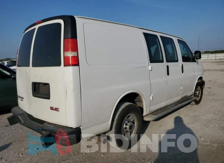 1GTW7FCA9E1908574 Photo# 3