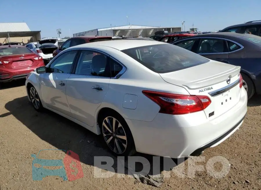 1N4BL3AP1GC289885 Photo# 2