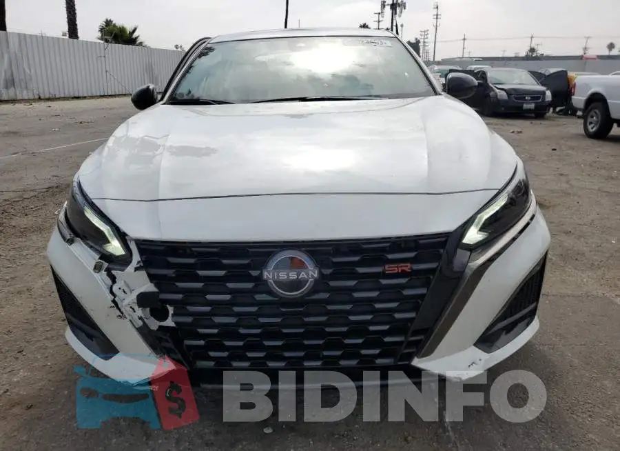 1N4BL4CV6PN307982 Photo# 5