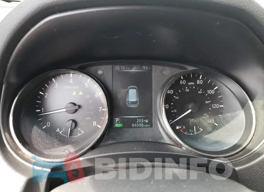 JN8AT2MT0HW153096 Photo# 9