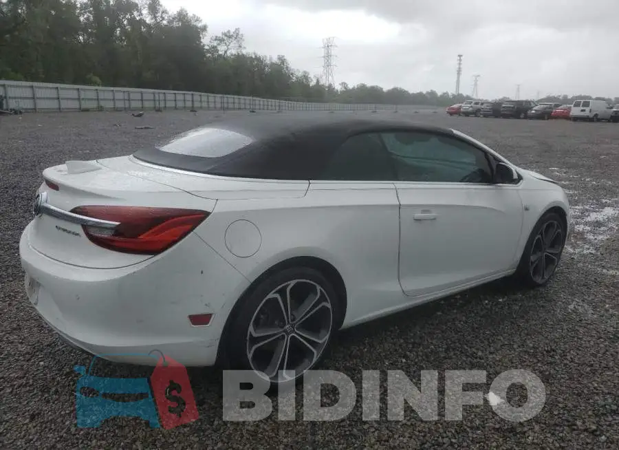 W04WT3N59GG037289 Photo# 3