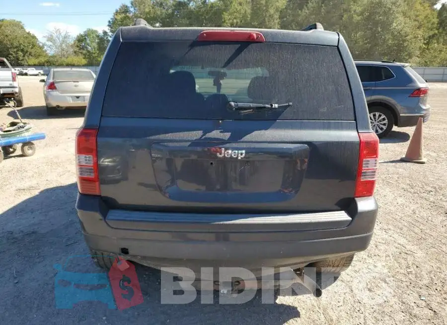 1C4NJPBB3ED888639 Photo# 6