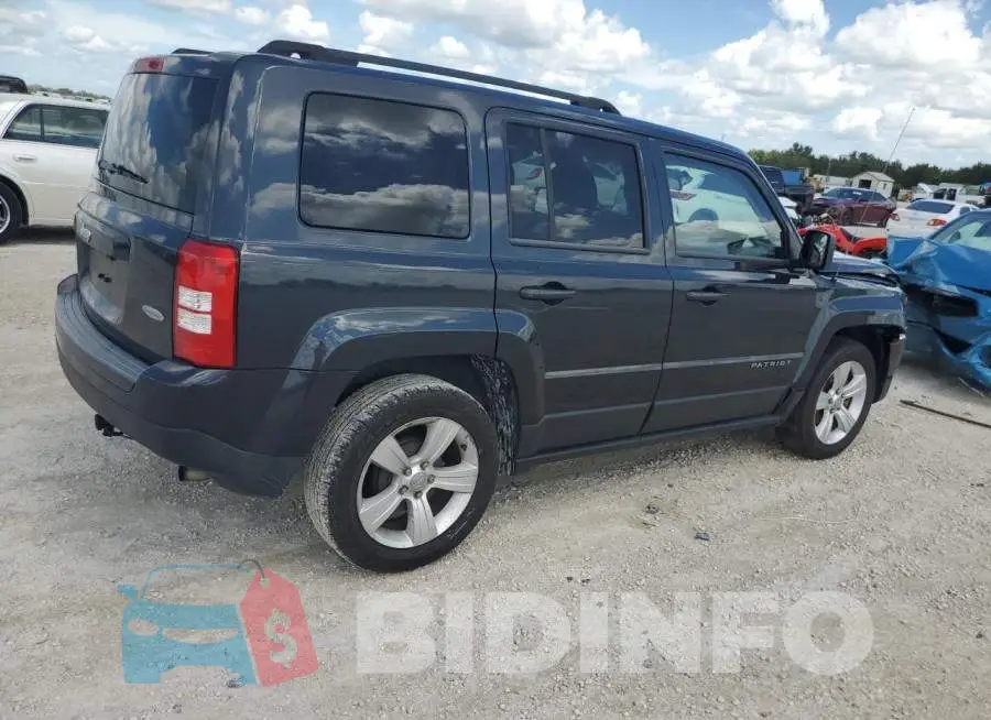 1C4NJPFB8ED912962 Photo# 3