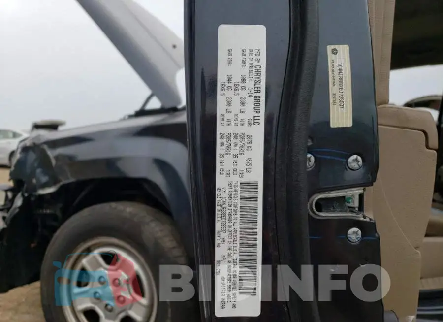 1C4NJRBB2ED728537 Photo# 12