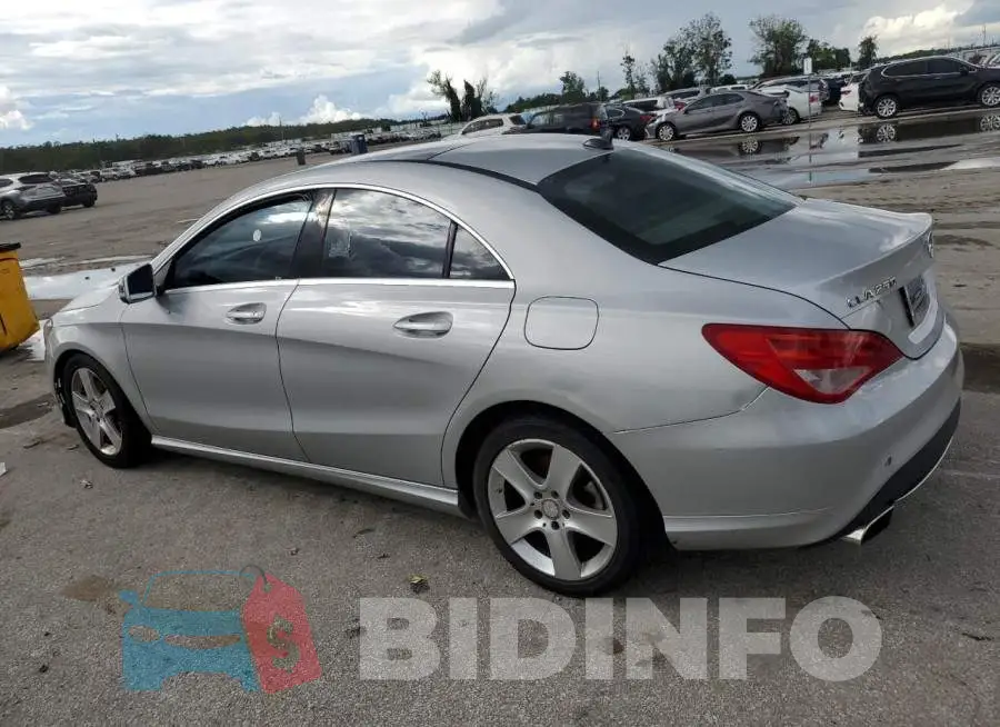 WDDSJ4EB2FN228963 Photo# 2