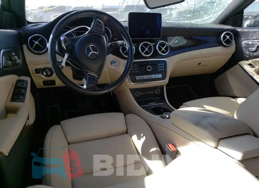 WDDSJ4EB2JN686723 Photo# 8