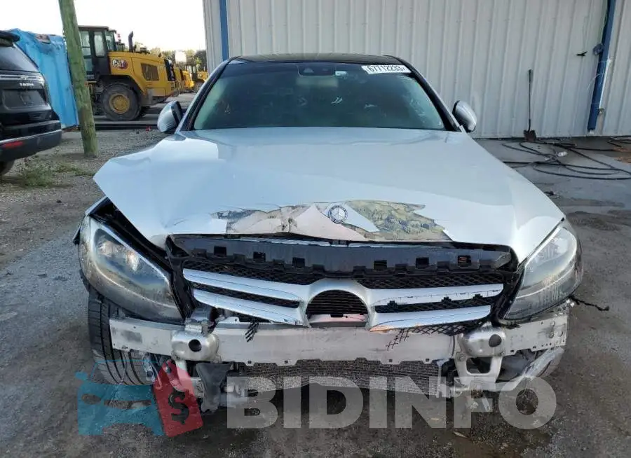 WDDWF4JB9GR147137 Photo# 5