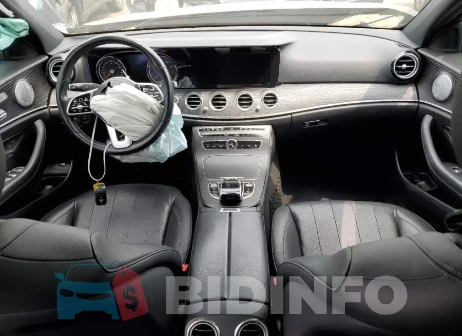 WDDZF4KB6KA497246 Photo# 8