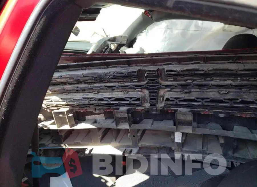 2C3CDXBG0GH108956 Photo# 8