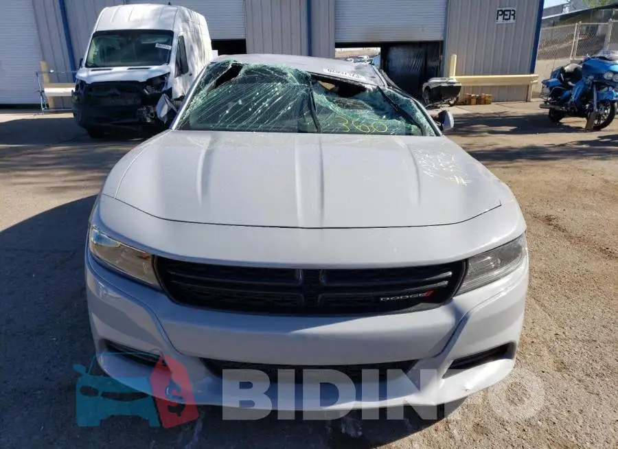 2C3CDXBG6NH216818 Photo# 5