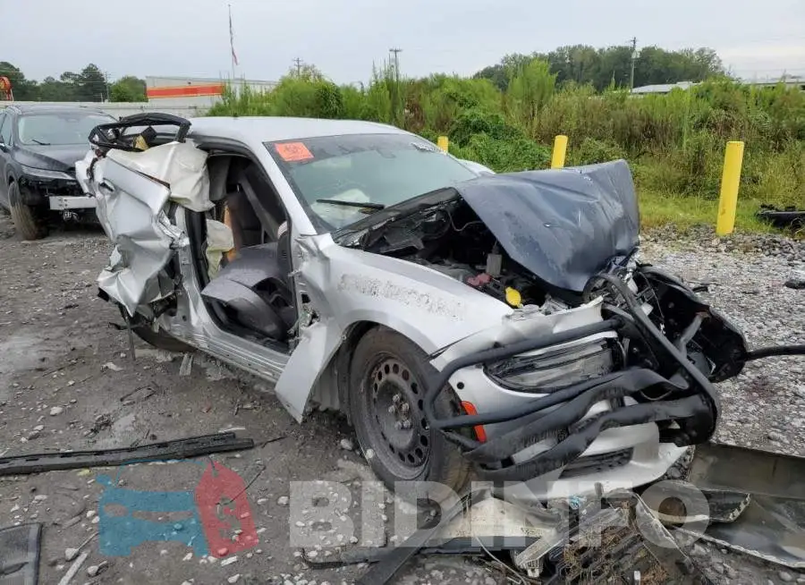 2C3CDXKT7LH130430 Photo# 4