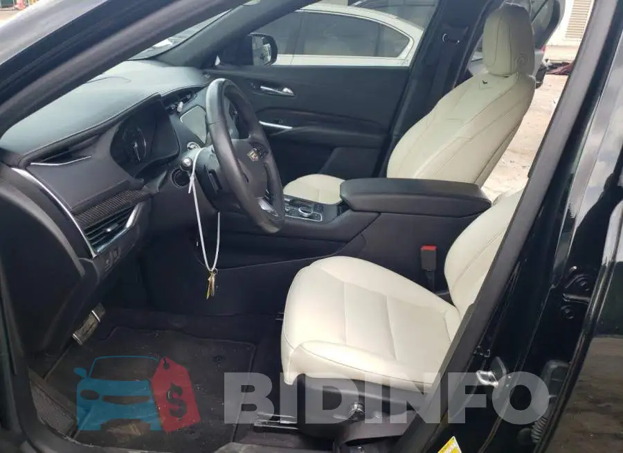 1GYFZER42KF199596 Photo# 7