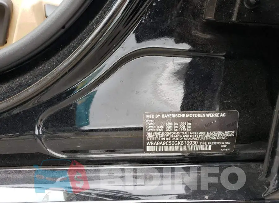 WBA8A9C50GK618930 Photo# 12