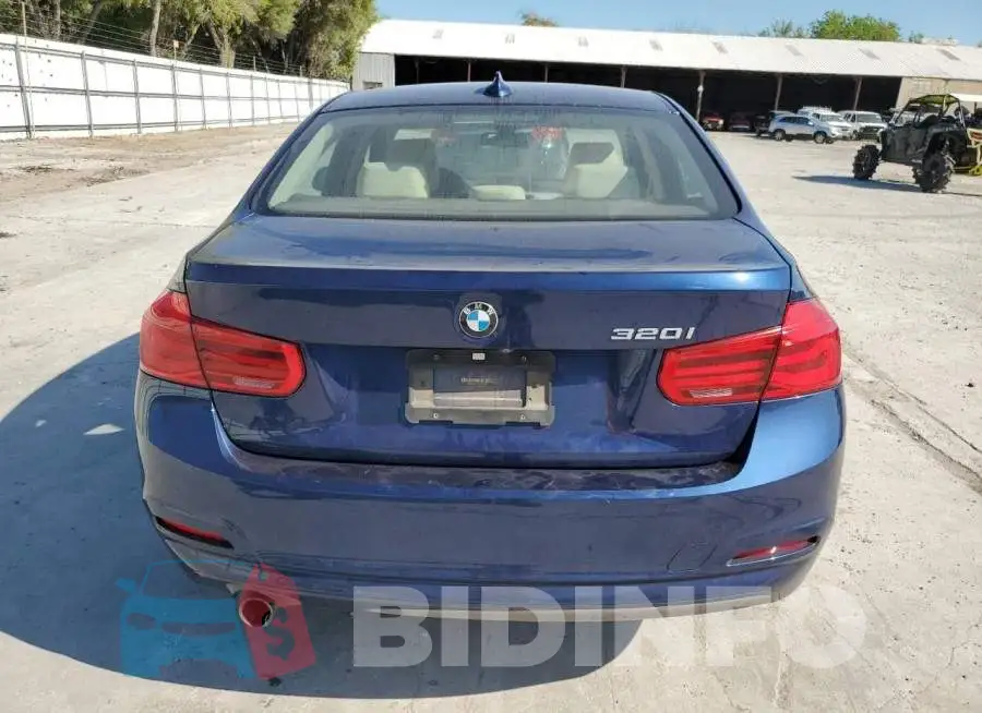WBA8A9C57JAH14098 Photo# 6