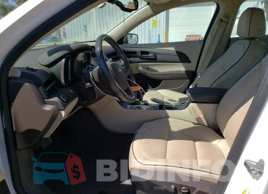 1G11E5SX8FF212916 Photo# 7