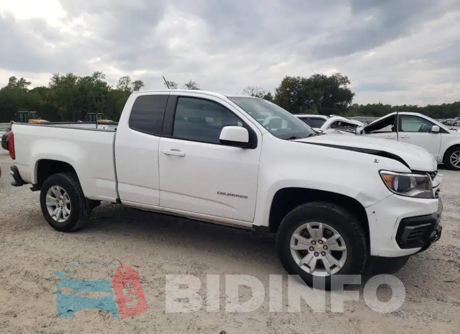 1GCHSCEA5M1258613 Photo# 4
